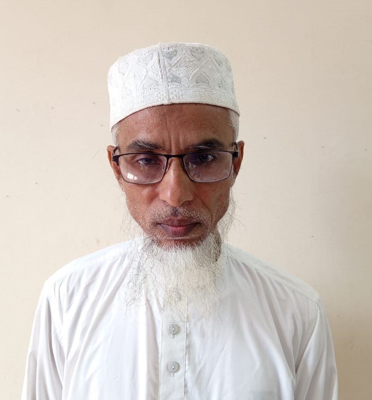 প্রধান শিক্ষকের ছবি